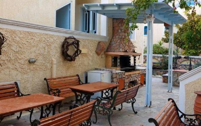 Sellada Apartments Santorini