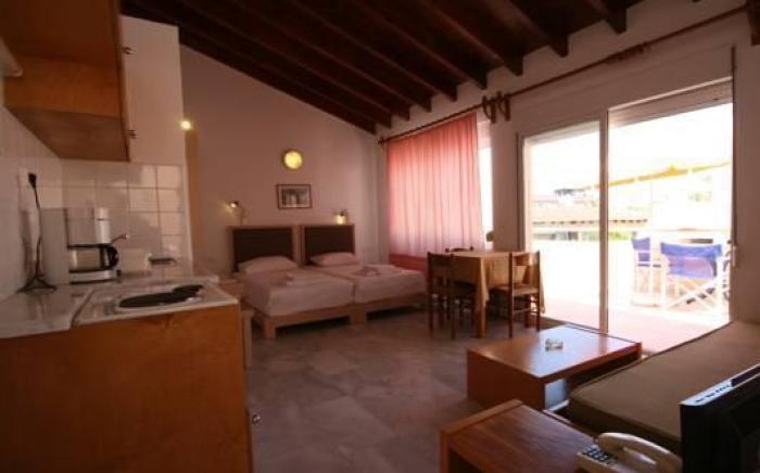 Elma's Dream Apartments & Villas Hotel