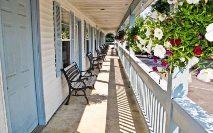 Exit 5 Resort & Condominium