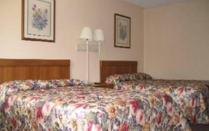 EZ Travel Inn College Station