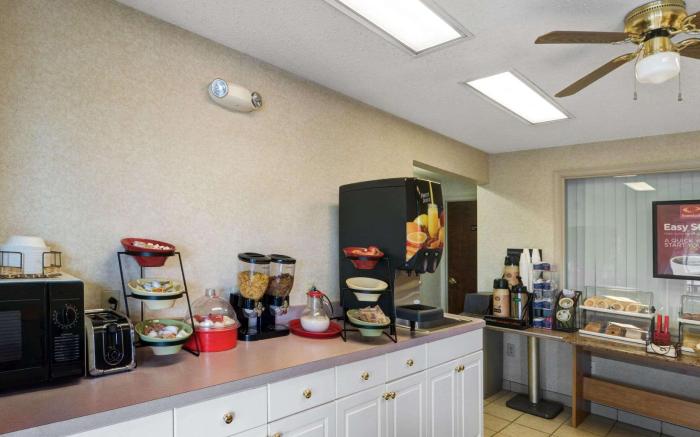 Days Inn by Wyndham Harrisonburg