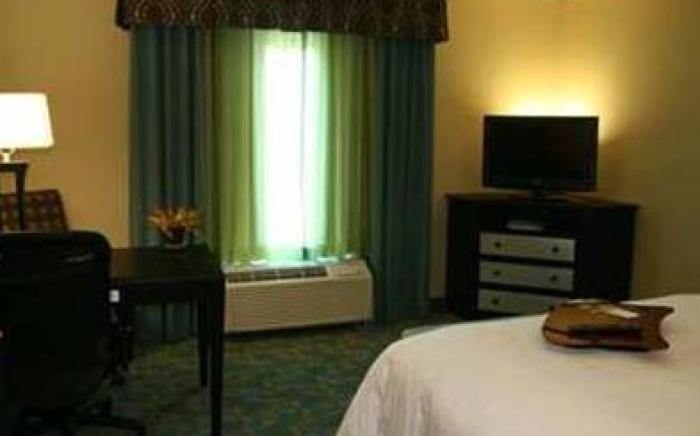 Hampton Inn & Suites Jacksonville-Beach Boulevard/Mayo Clinic Area