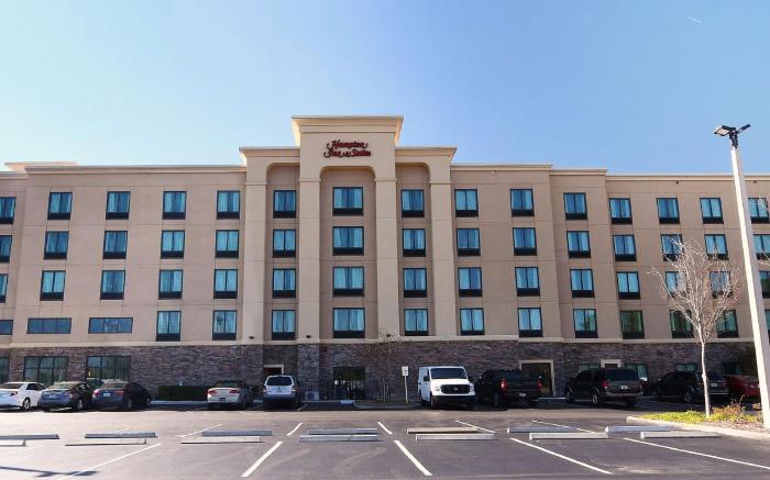 Hampton Inn & Suites Jacksonville-Beach Boulevard/Mayo Clinic Area