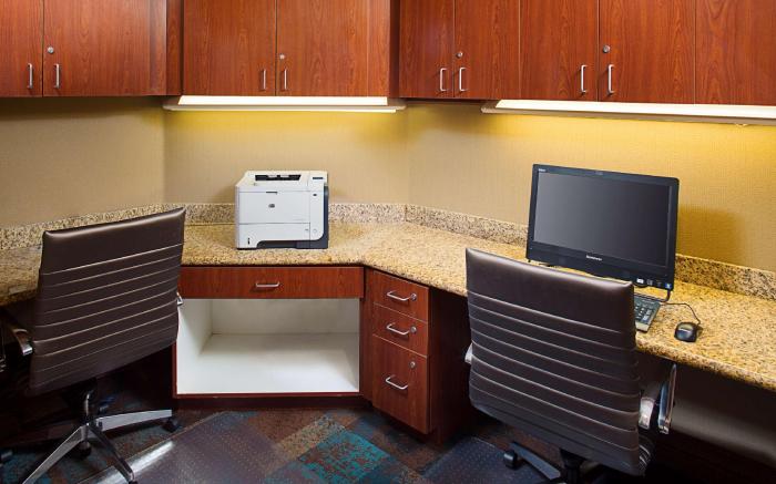 Hampton Inn & Suites Lancaster