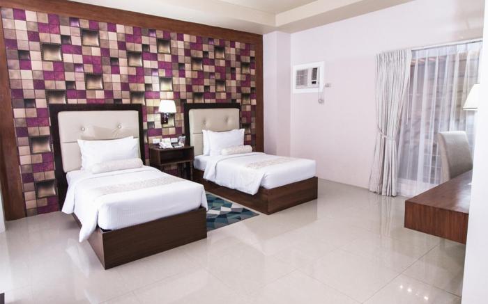 Sierra Hotel