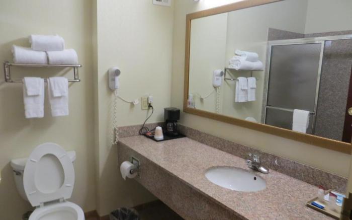 HomeTown Hotel Bryant