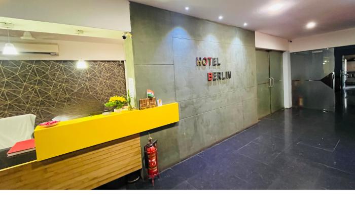Hotel Berlin Gandhinagar