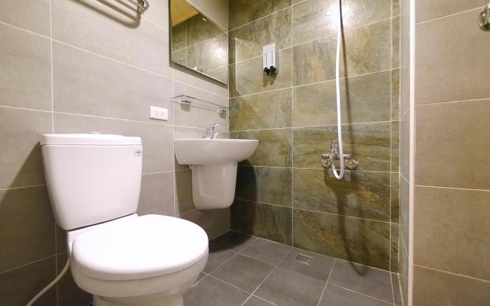 JJ House 10 Pax Room 4