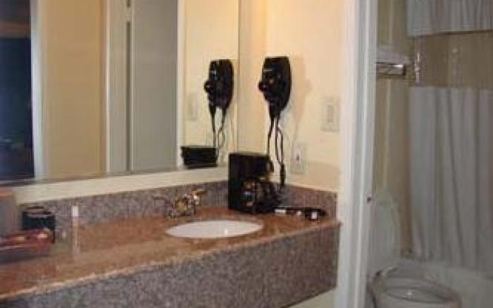 Express Inn Bay City