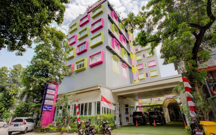 Hotel O Gambir Near Juanda Station Formerly Bunga Dahlia