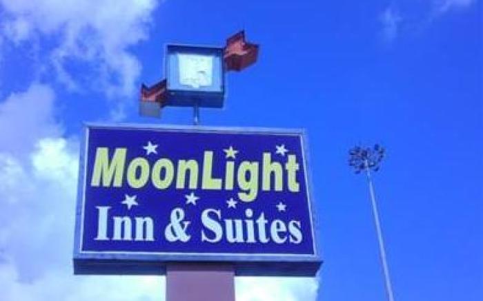 Home Place Inn and Suites-Hobby