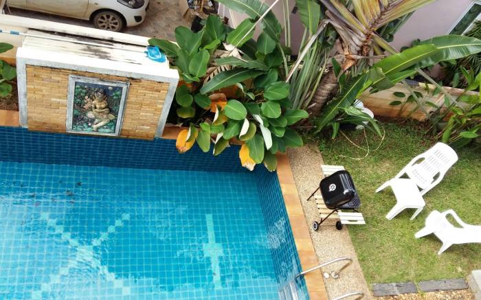 June Pool Villa