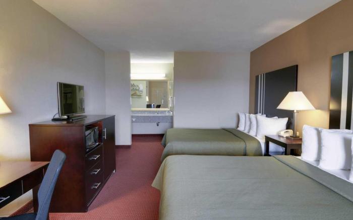 Quality Inn & Suites Clarksville