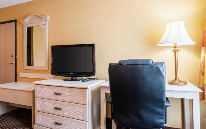 Quality Inn & Suites