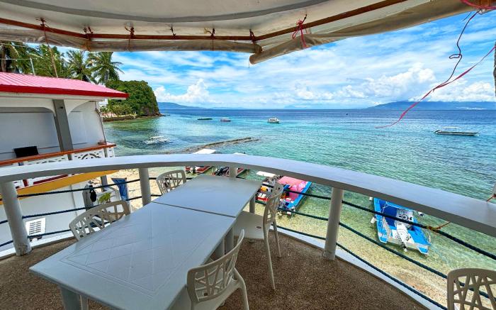 Arkipelago Divers and Beach Resort