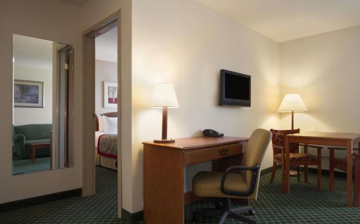 Ramada by Wyndham SeaTac Airport
