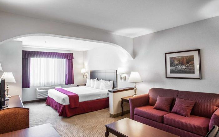 Quality Inn Grand Suites Bellingham