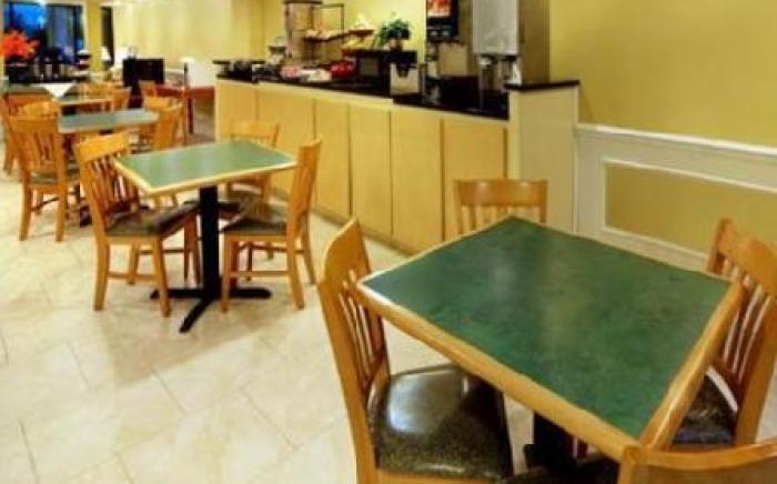 Quality Inn Dalton Central