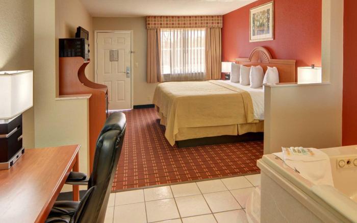 Quality Inn Marshall