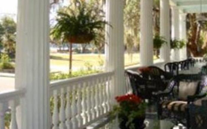 Rhett House