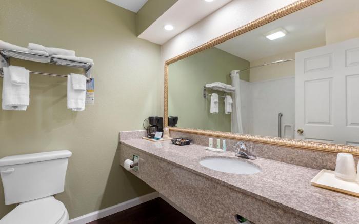 Quality Inn West Memphis I-40