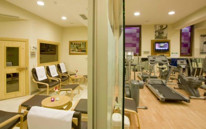 GLK PREMIER Regency Suites & Spa