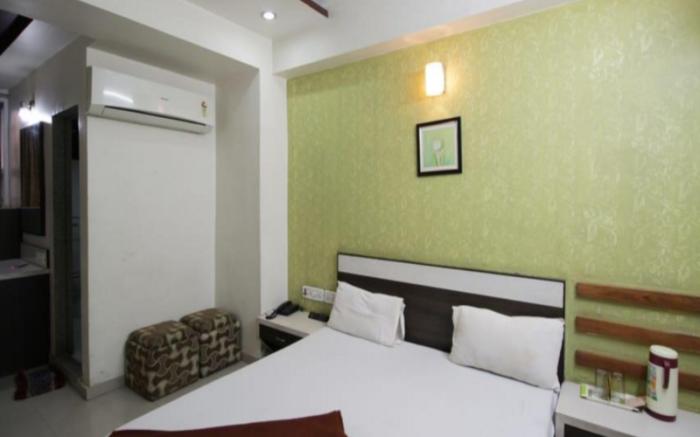 Hotel Shree Sai Palace