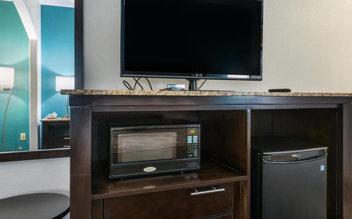 Best Western Plus DeRidder Inn and Suites