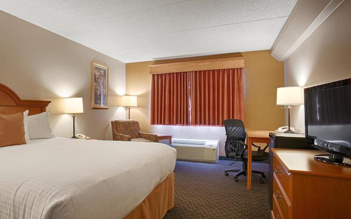 Best Western Riverfront Inn