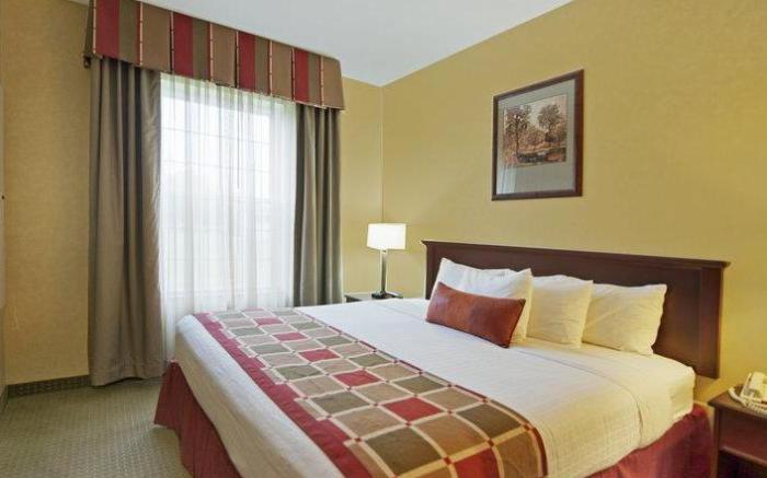Best Western Plus Ticonderoga Inn and Suites