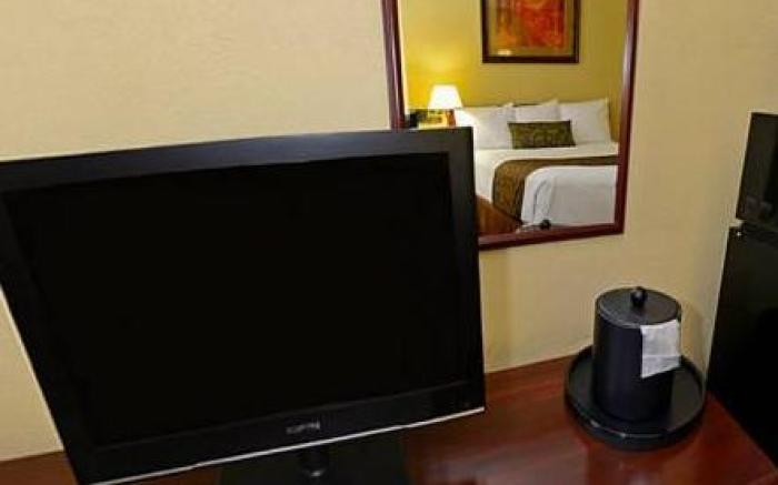 Best Western Waukesha Grand