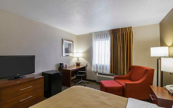 Quality Inn Waverly
