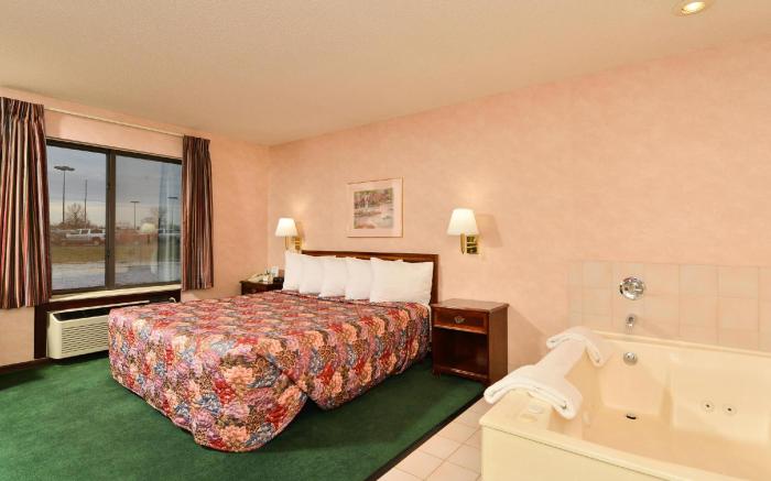 Days Inn by Wyndham Ozark Springfield