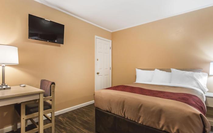 Econo Lodge Cornersville I-65