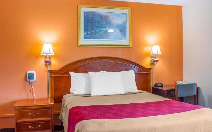 Econo Lodge Cuba I-86