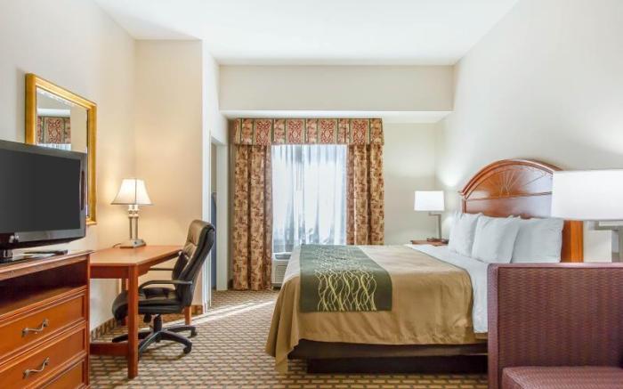 Comfort Inn & Suites Norman near University