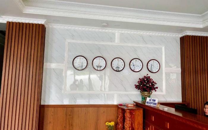 Hoang Hung Hotel