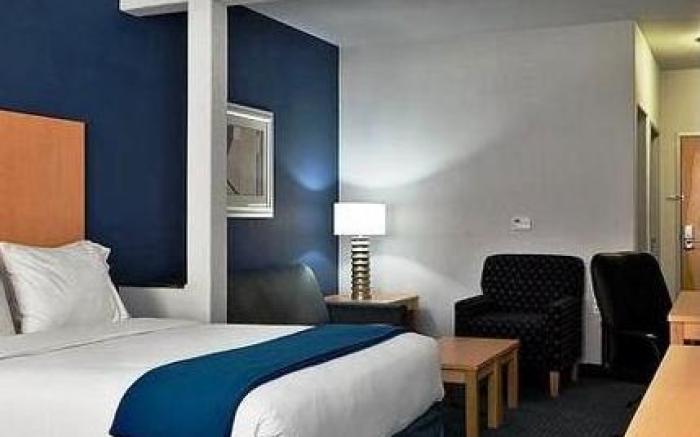 Holiday Inn Express Hotel & Suites Hutto By IHG