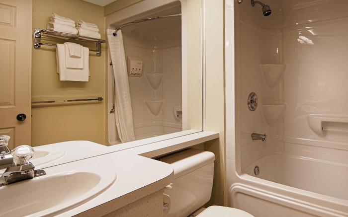 SureStay Plus Hotel by Best Western Kincardine