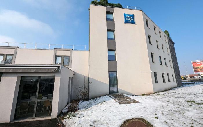 ibis budget Clermont-Ferrand Le Brézet Airport