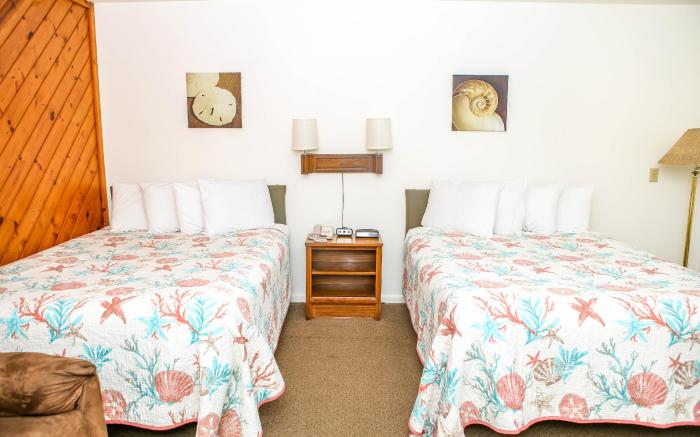 Waterside Inn Chincoteague Island