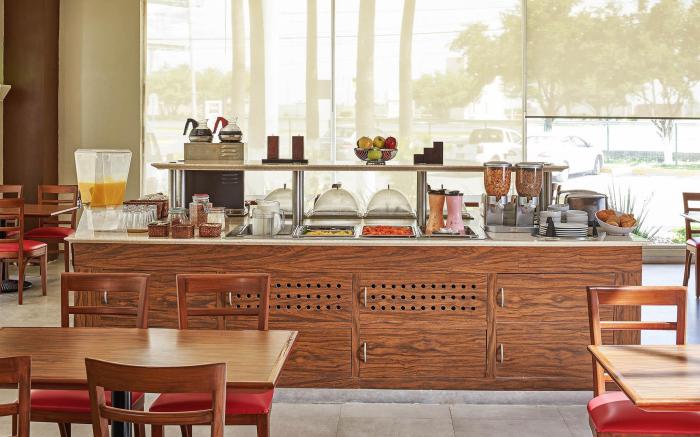 ibis Monterrey Aeropuerto