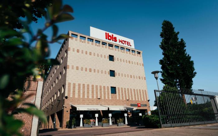 ibis Madrid Alcala de Henares La Garena Hotel