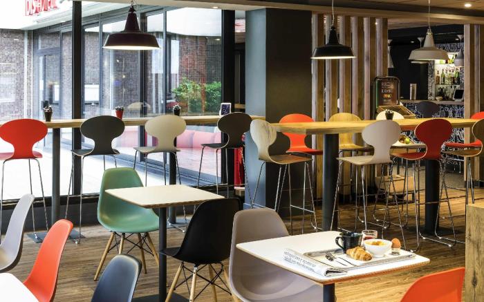 ibis Paris Pont de Suresnes