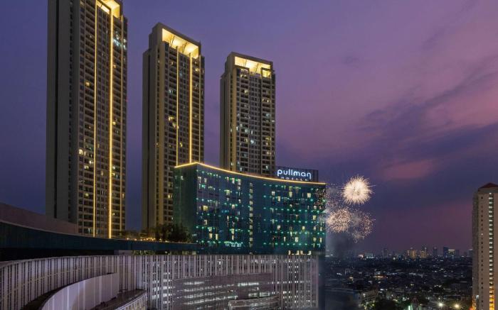 Pullman Jakarta Central Park Hotel