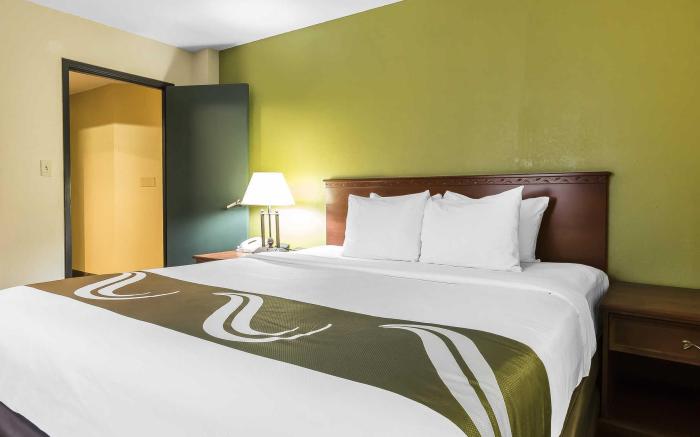 Quality Inn & Suites Columbia I-70