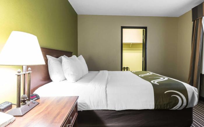 Quality Inn & Suites Columbia I-70