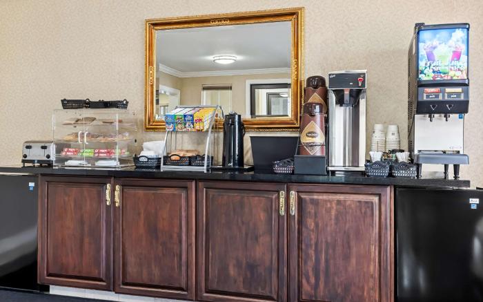 SureStay Hotel by Best Western Castro Valley