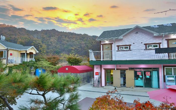 Gongju Makok Healing Pension