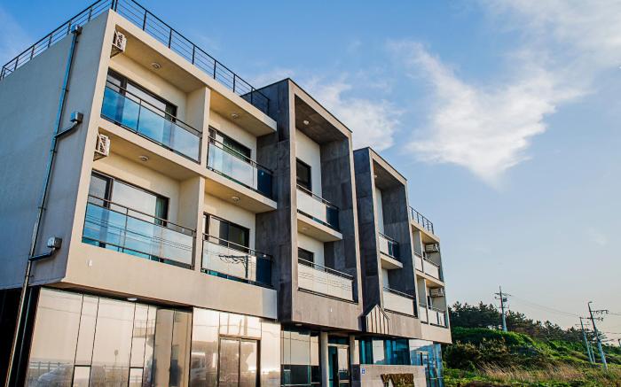 Jeju Puti Victor Pension